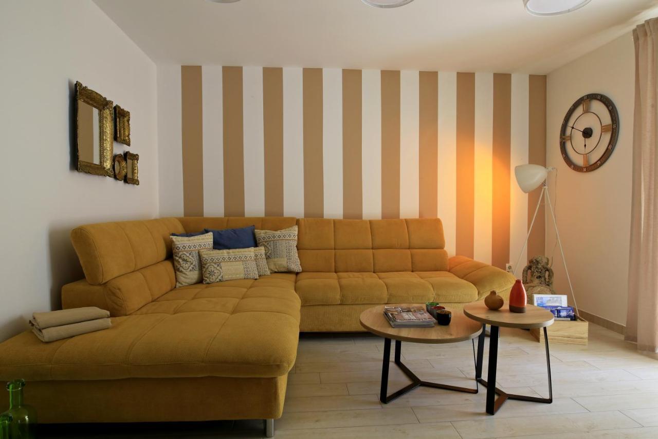 Niviga Apartment Makarska Bagian luar foto